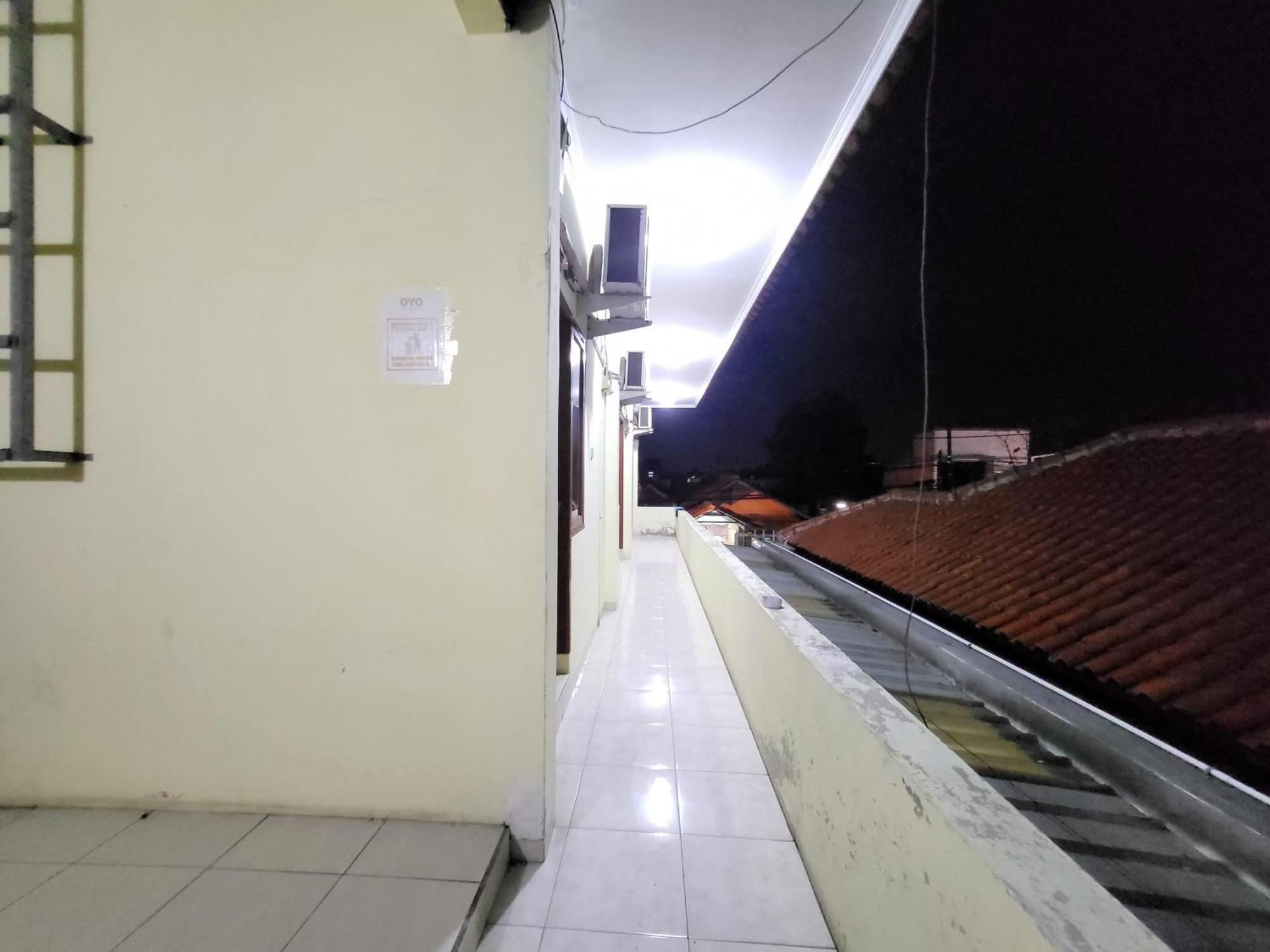 OYO 2401 Ardini Residence Syariah Bojongsoang Bagian luar foto